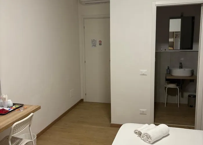 Le Tre Vele 3* לה ספציה